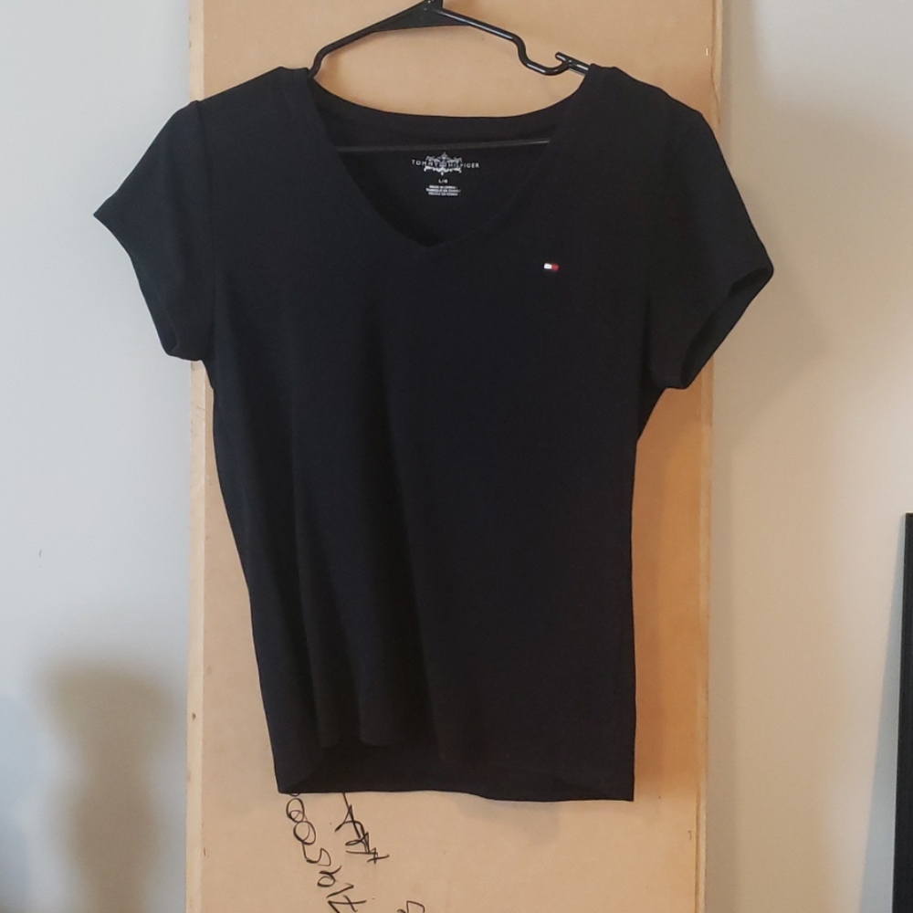 Tommy Hilfiger tee